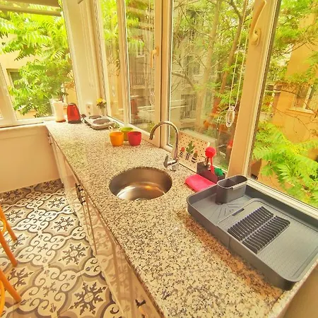 The Cosy In Istanbul